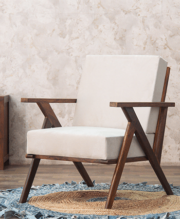 Vismit Modern Sheesham Wood Lounge Chair