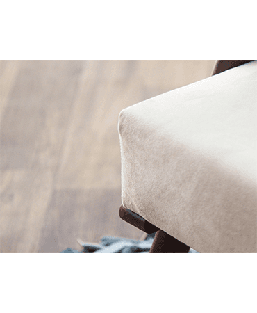 Vismit Modern Sheesham Wood Lounge Chair